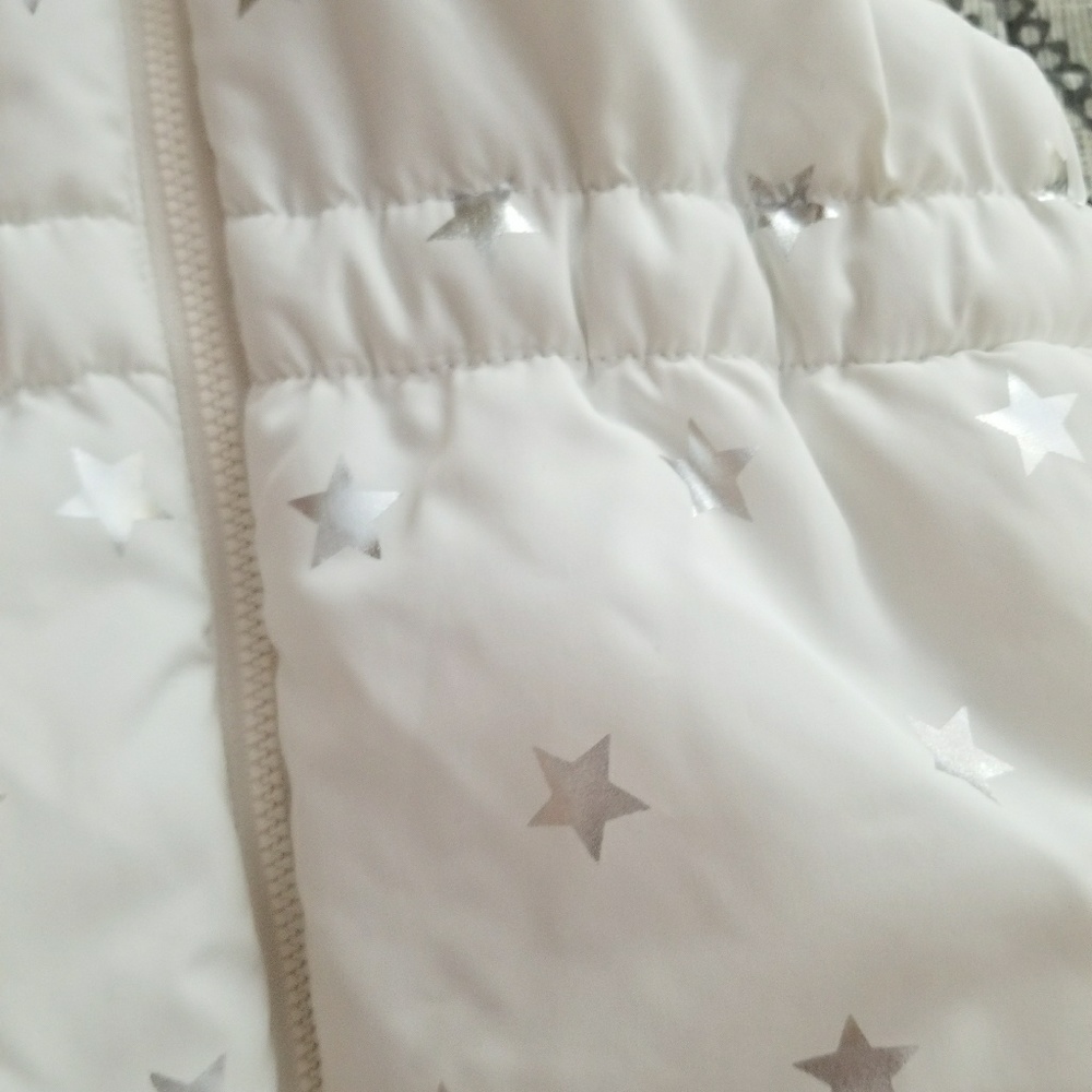 NWT Gymboree Panda Puffer Vest - Picture 3 of 4